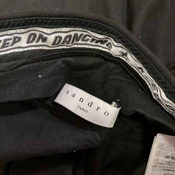 Sandro straight pants black with contrast stripe on side size 38 - Picture 4 of 7